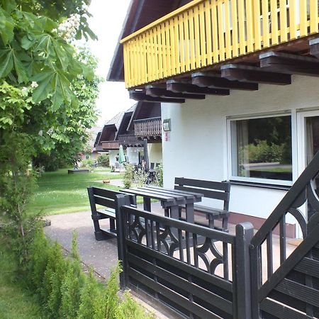 Ferienhaus Moni Mit 2 Separaten Wohnungen Am Silbersee Frielendorf 外观 照片