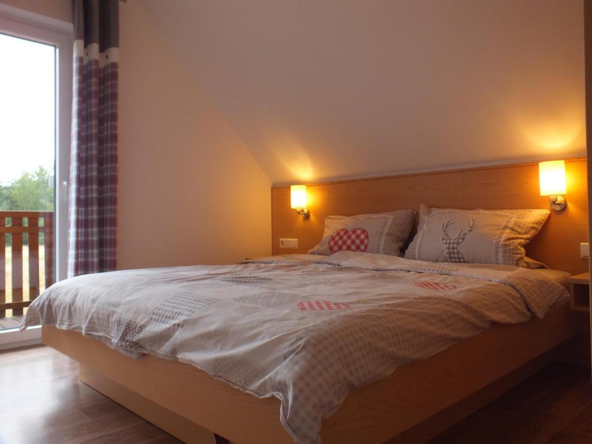 Ferienhaus Moni Mit 2 Separaten Wohnungen Am Silbersee Frielendorf 外观 照片